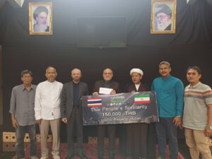 اهدای کمک های مردمی تایلند به ایران