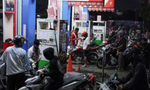 توافق روسیه و اندونزی برای تأمین ۱۵۰ میلیون بشکه نفت