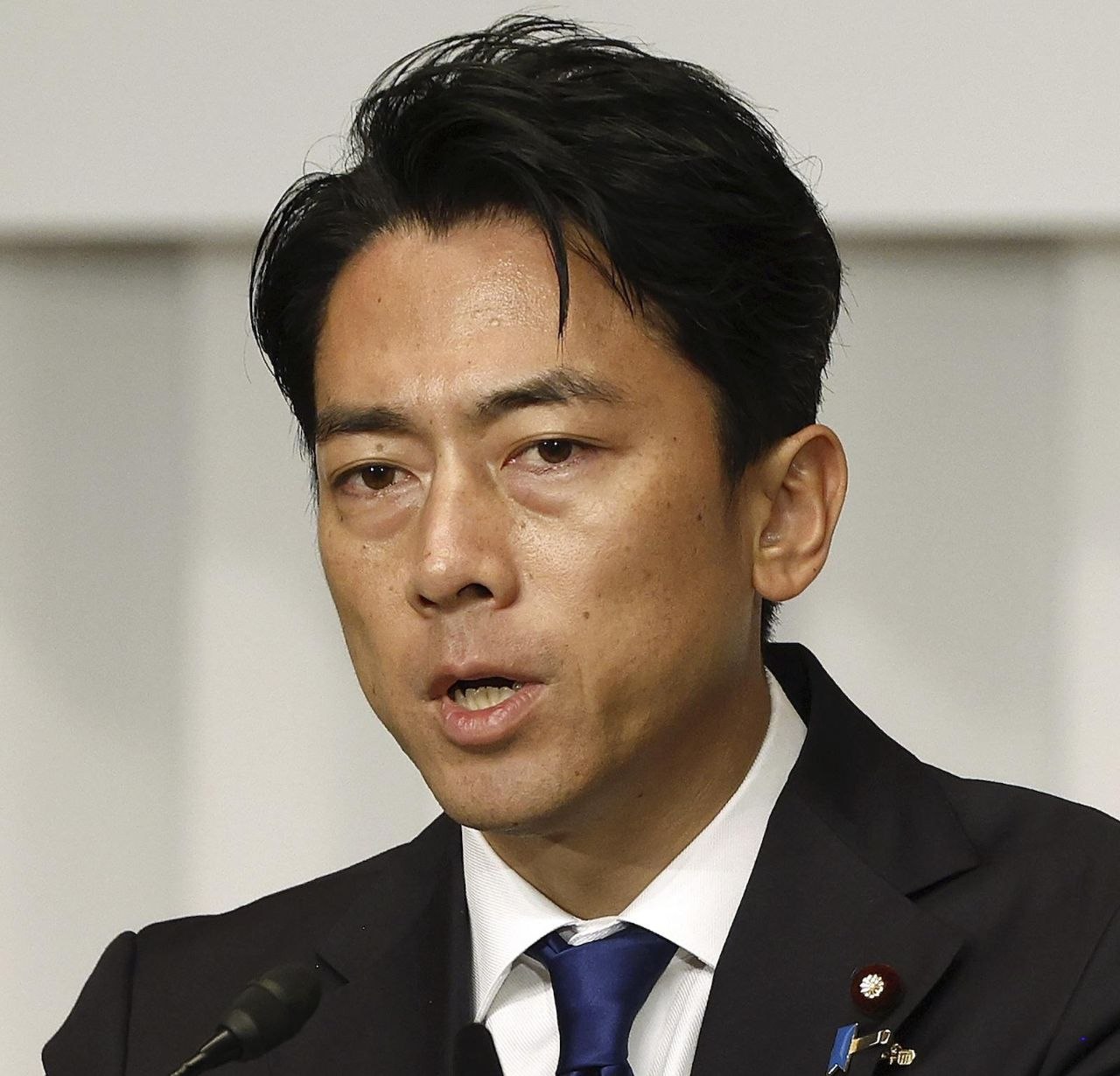 سفر وزیر دفاع ژاپن به جنوب شرق آسیا در سایه تشدید نگرانی‌های امنیتی