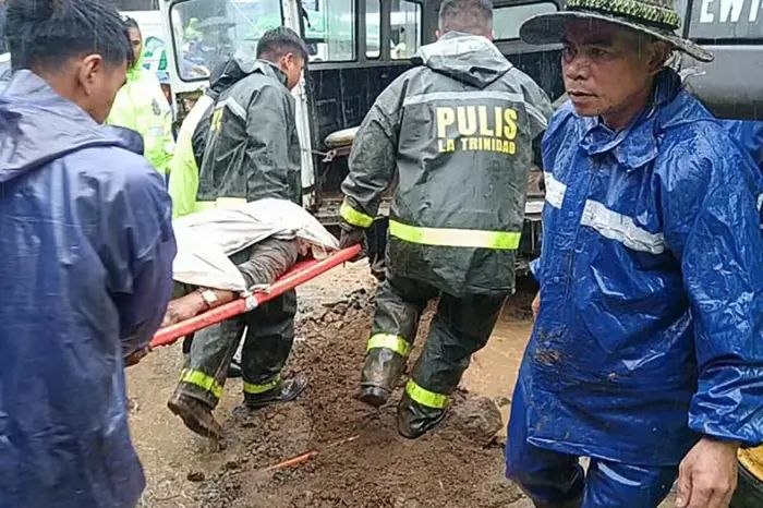 جان باختن دست‌کم ۶ نفر بر اثر طوفان گرمسیری در فیلیپین